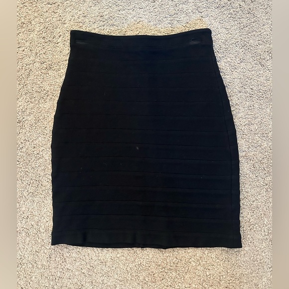 Express Black Bandage Skirt – Size 0 - Picture 3 of 9